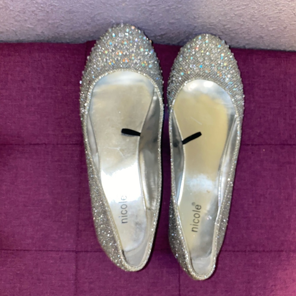 Crystal Embezzled Flats